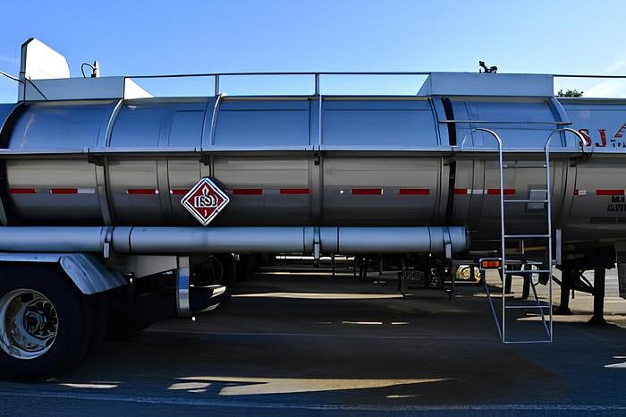 Keep Your Diesel Clean for Optimal Fleet Performance