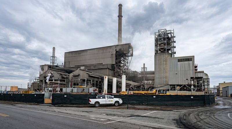 Arnot Power Station industrial chimneys and concrete silos audited by IStructEng